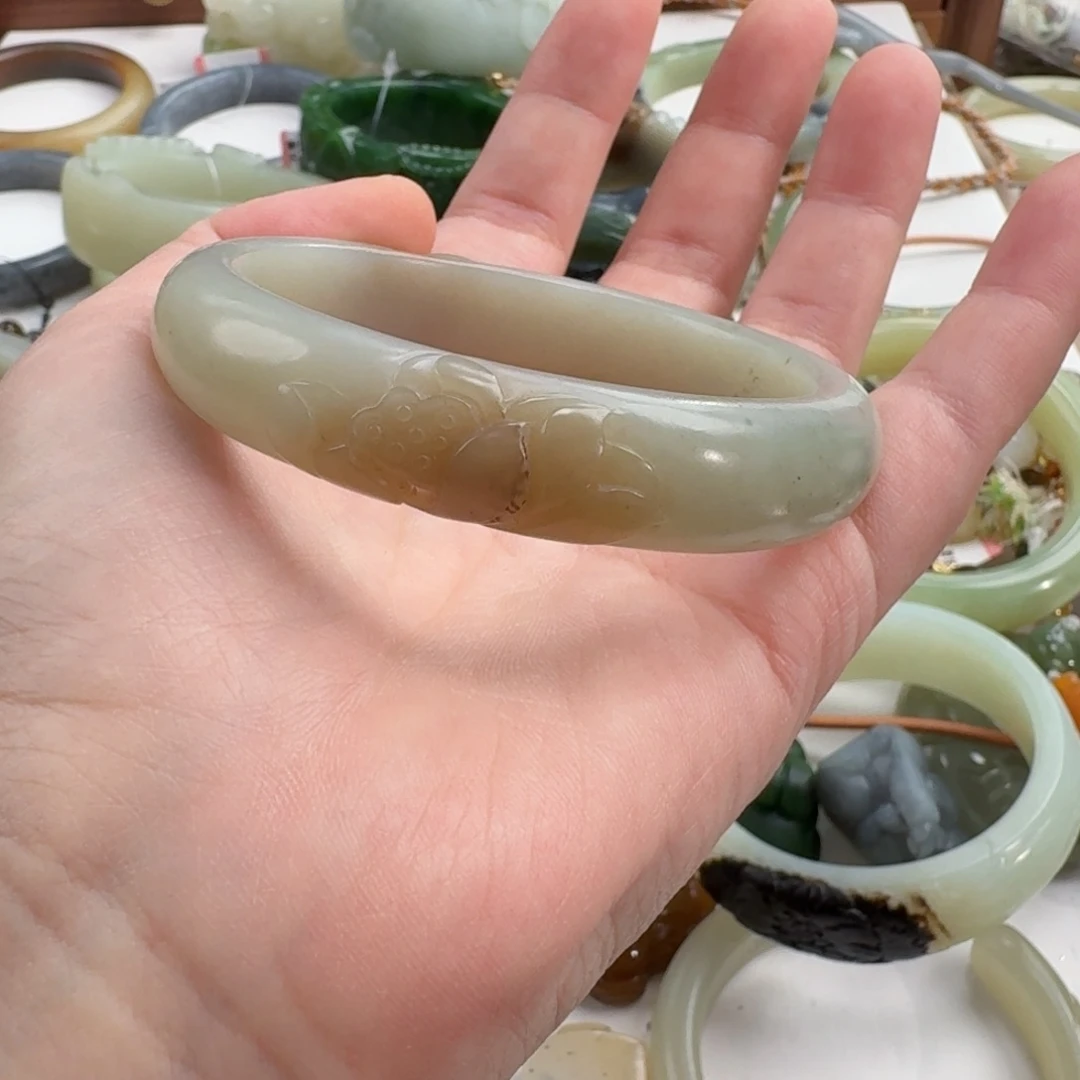 和田玉未镶嵌颈饰58