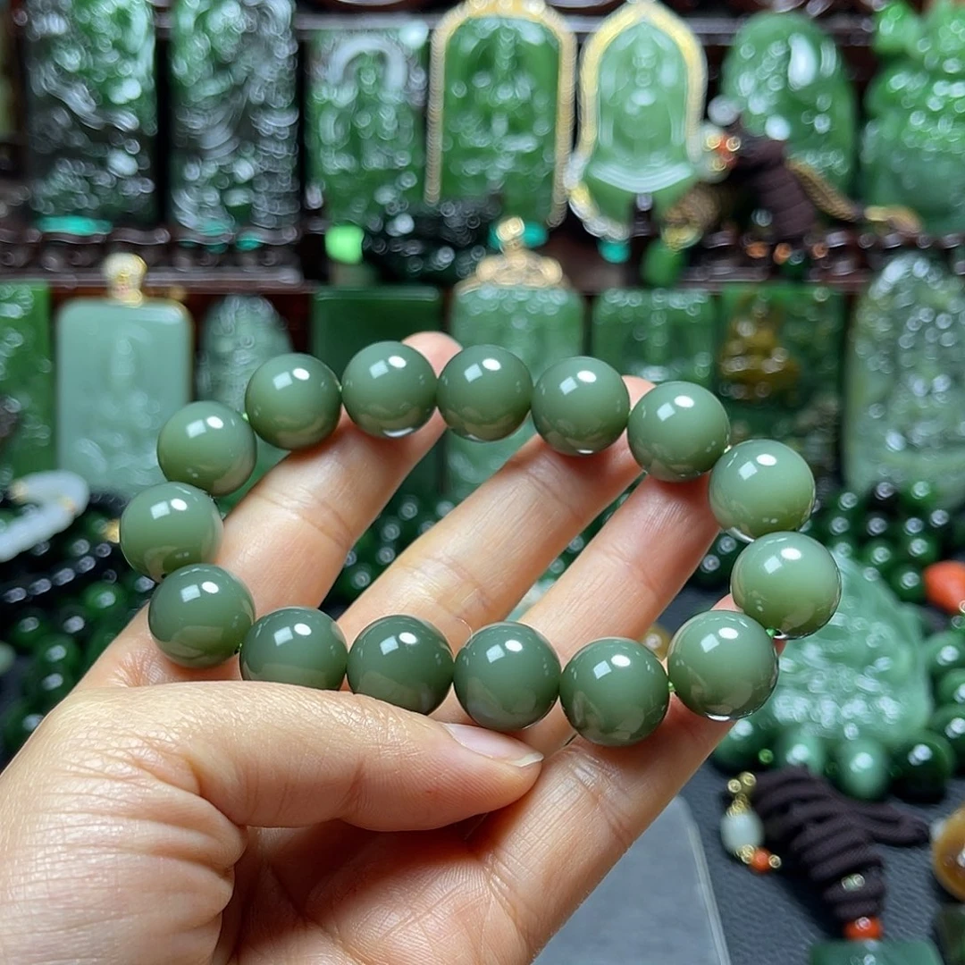 *****和田玉未镶嵌手链