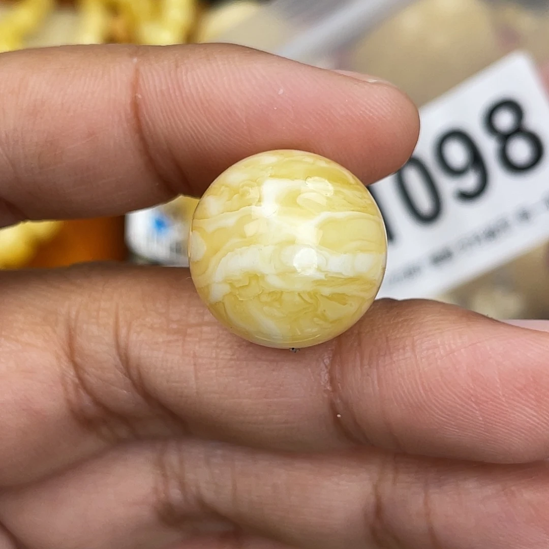 蜜蜡未镶嵌珠宝奇石粉坑18