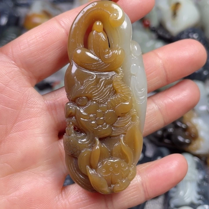 和田玉未镶嵌挂件