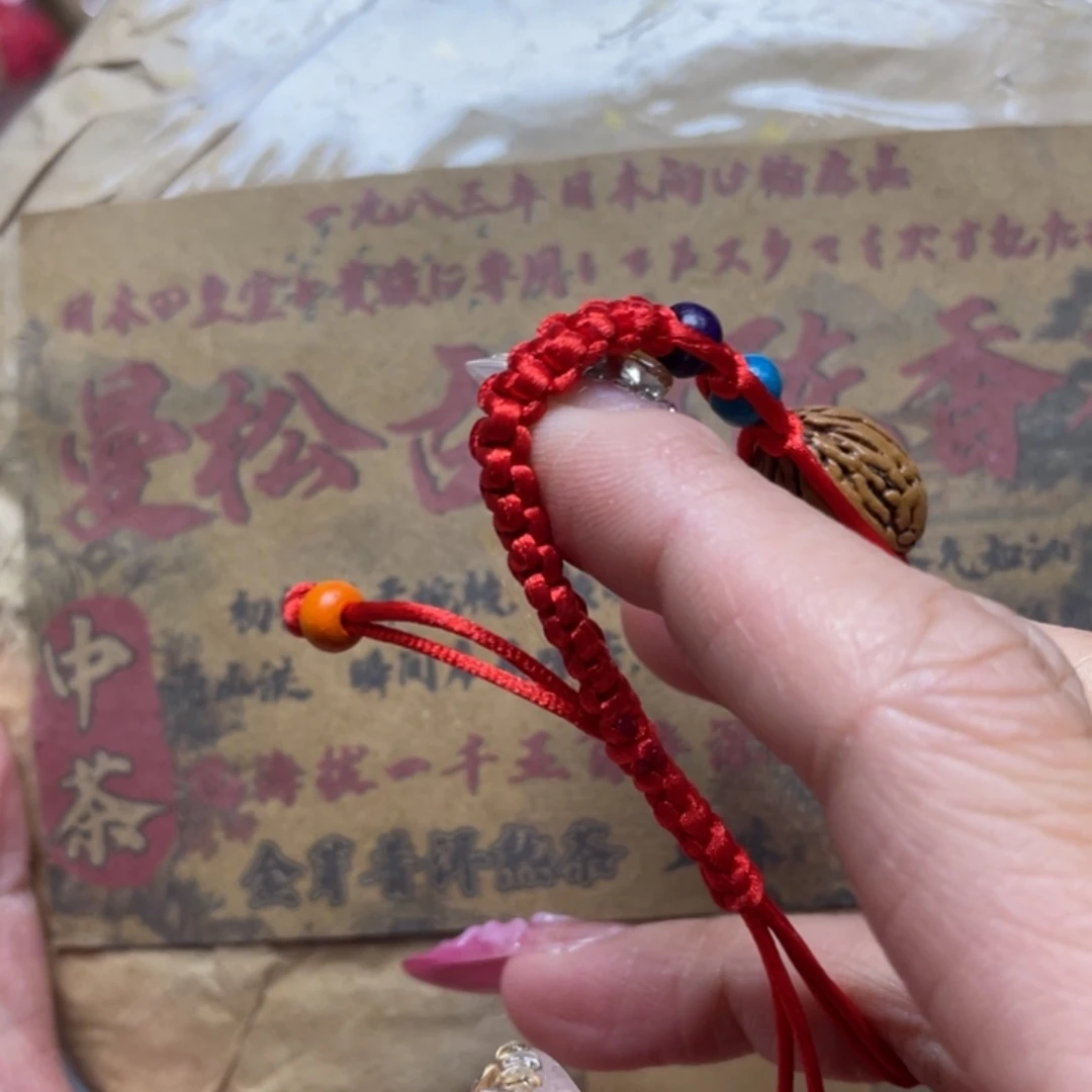 吊坠橄榄核专专链接，专链接……专