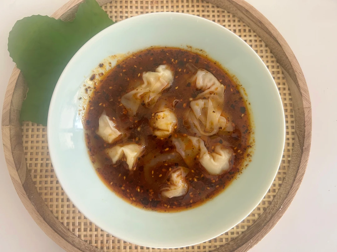 乐山小吃云朵马边抄手手工馄饨薄皮鲜肉早餐宵夜方便速食麻辣红汤