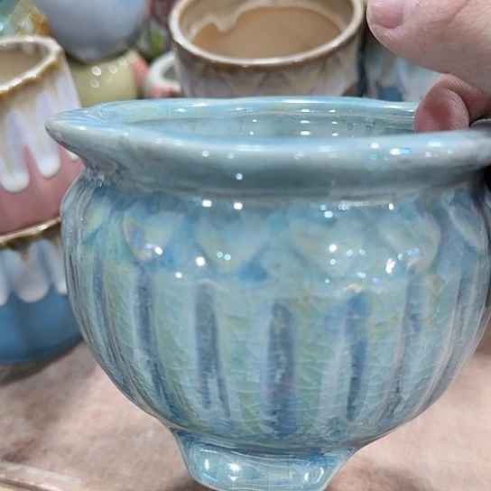 有孔！！有问题问客服，满9元包邮