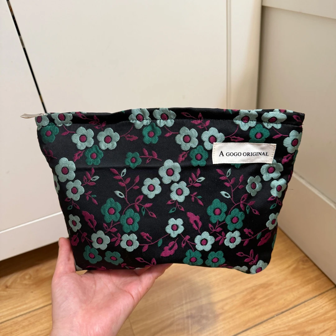 日系花儿朵朵便携化妆包文艺帆布收纳包大号洗漱包