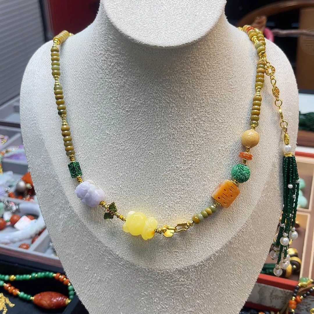 翡翠未镶嵌项链炸