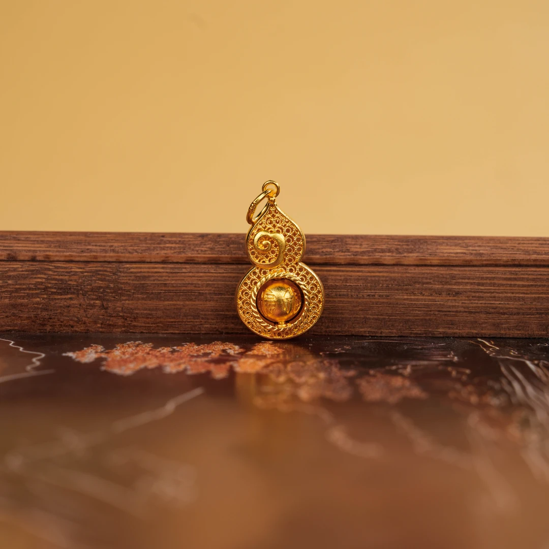 吊坠足银 足银祥云旋转葫芦吊坠古法经典男女同款