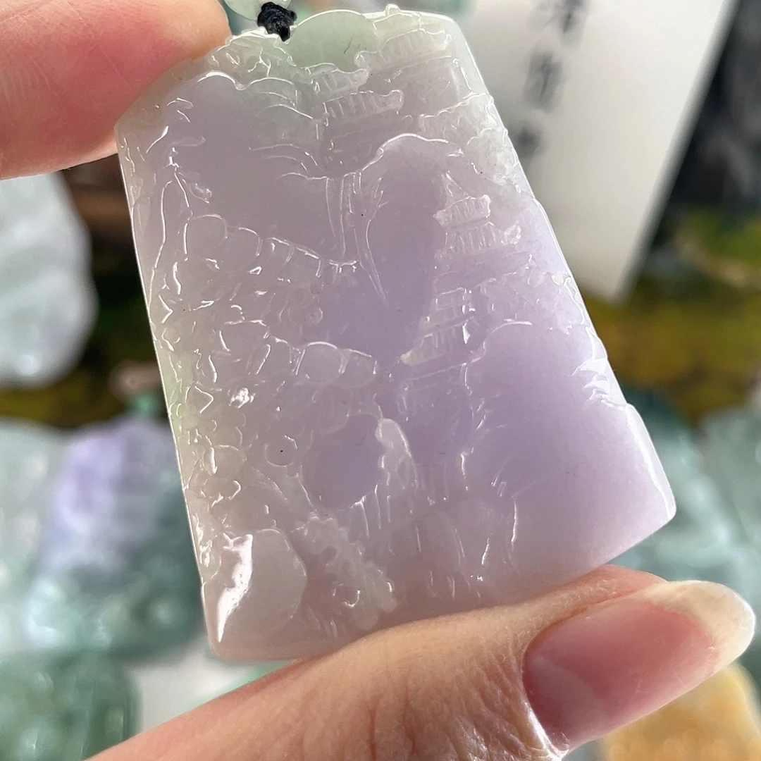 翡翠未镶嵌颈饰山水牌