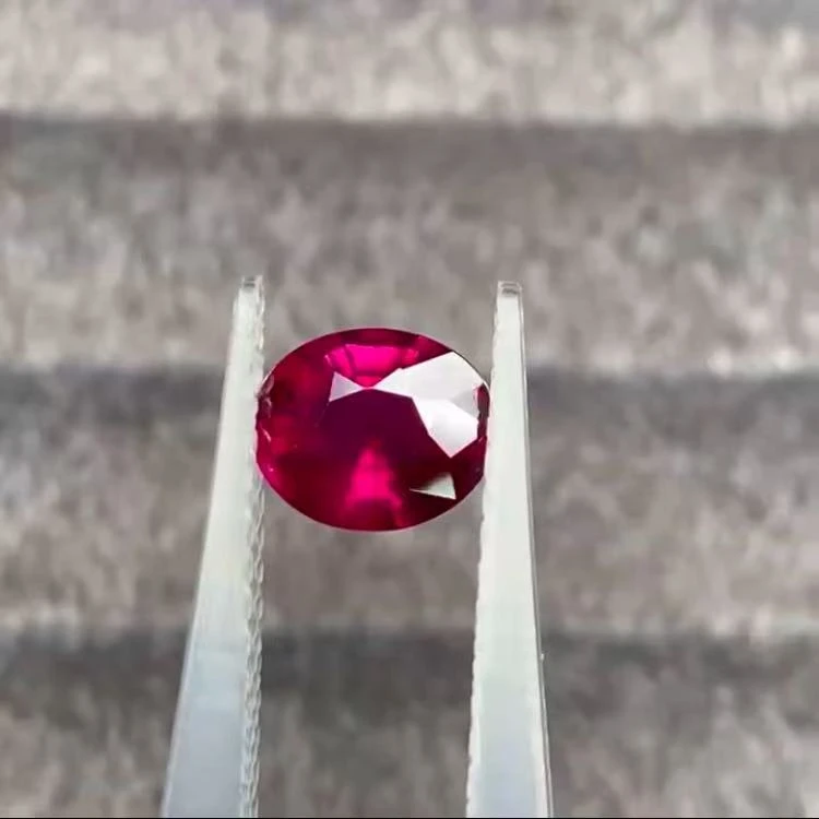 无烧红宝石 ，1.52克拉