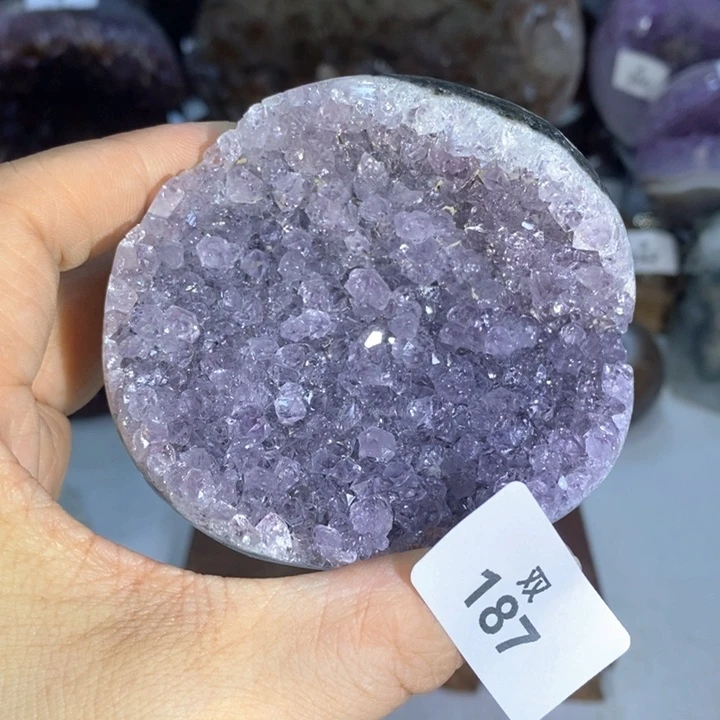 未镶嵌水晶大型摆件（非配饰）