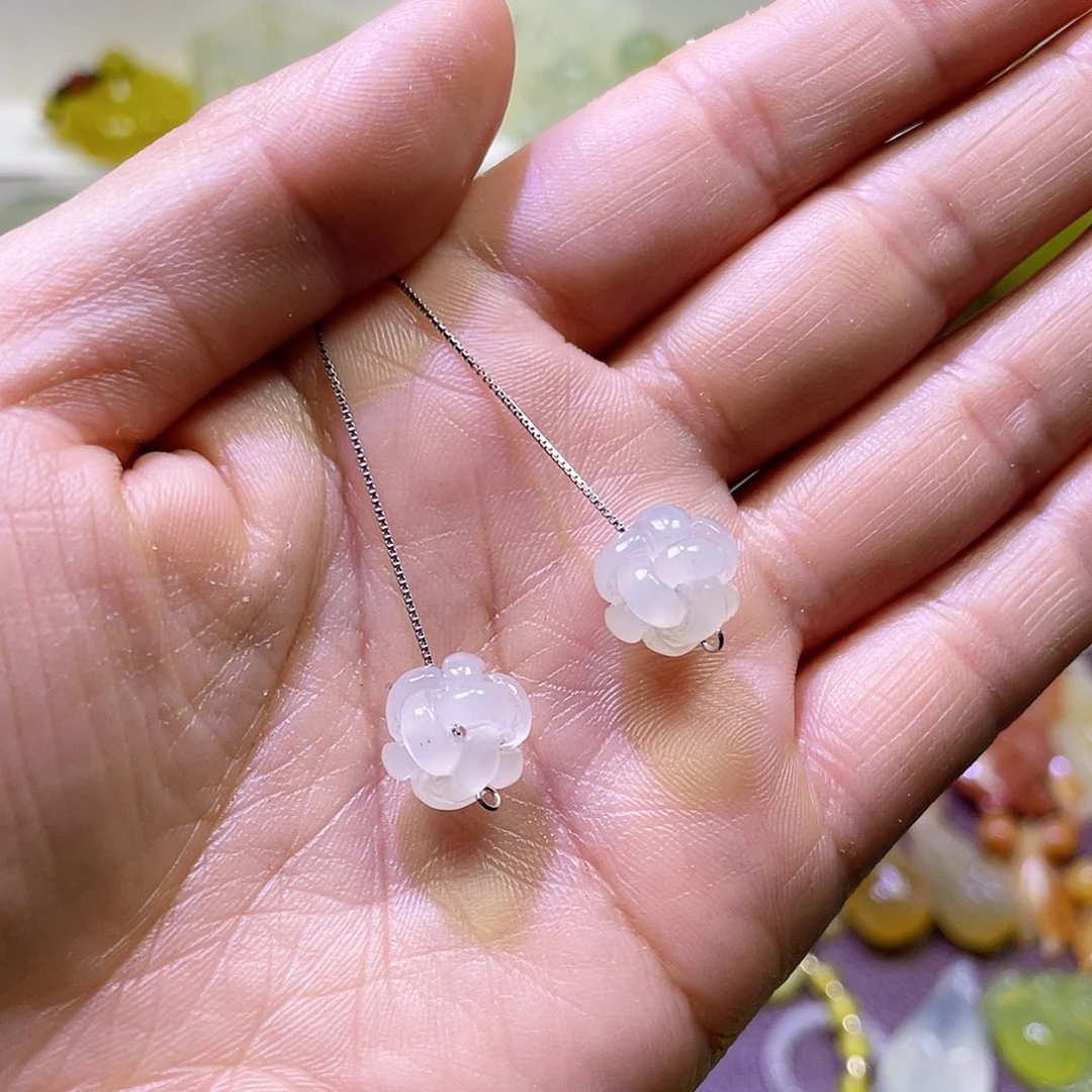 蛇纹石玉颈饰未镶嵌彩*