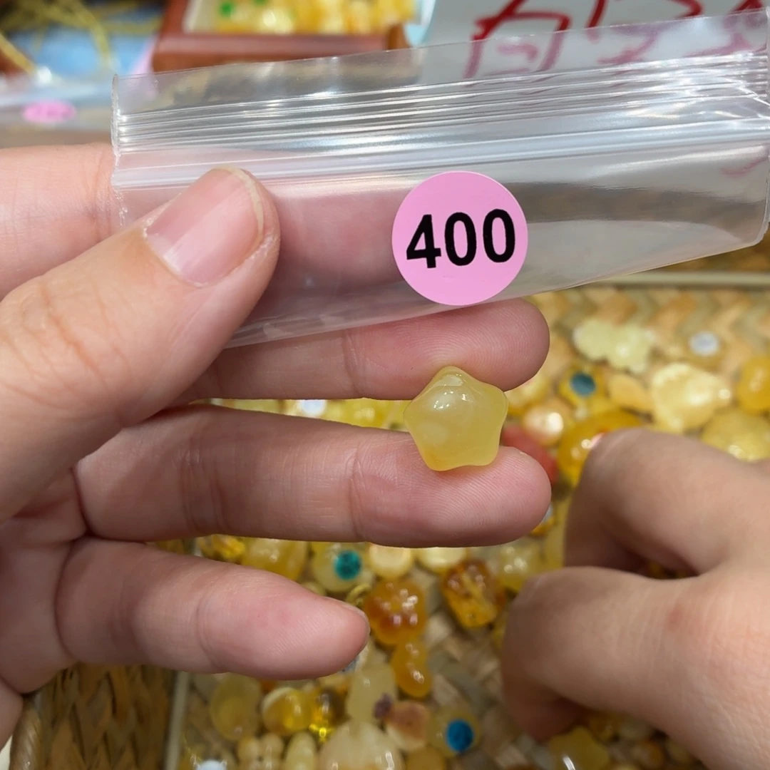 琥珀未镶嵌珠宝奇石