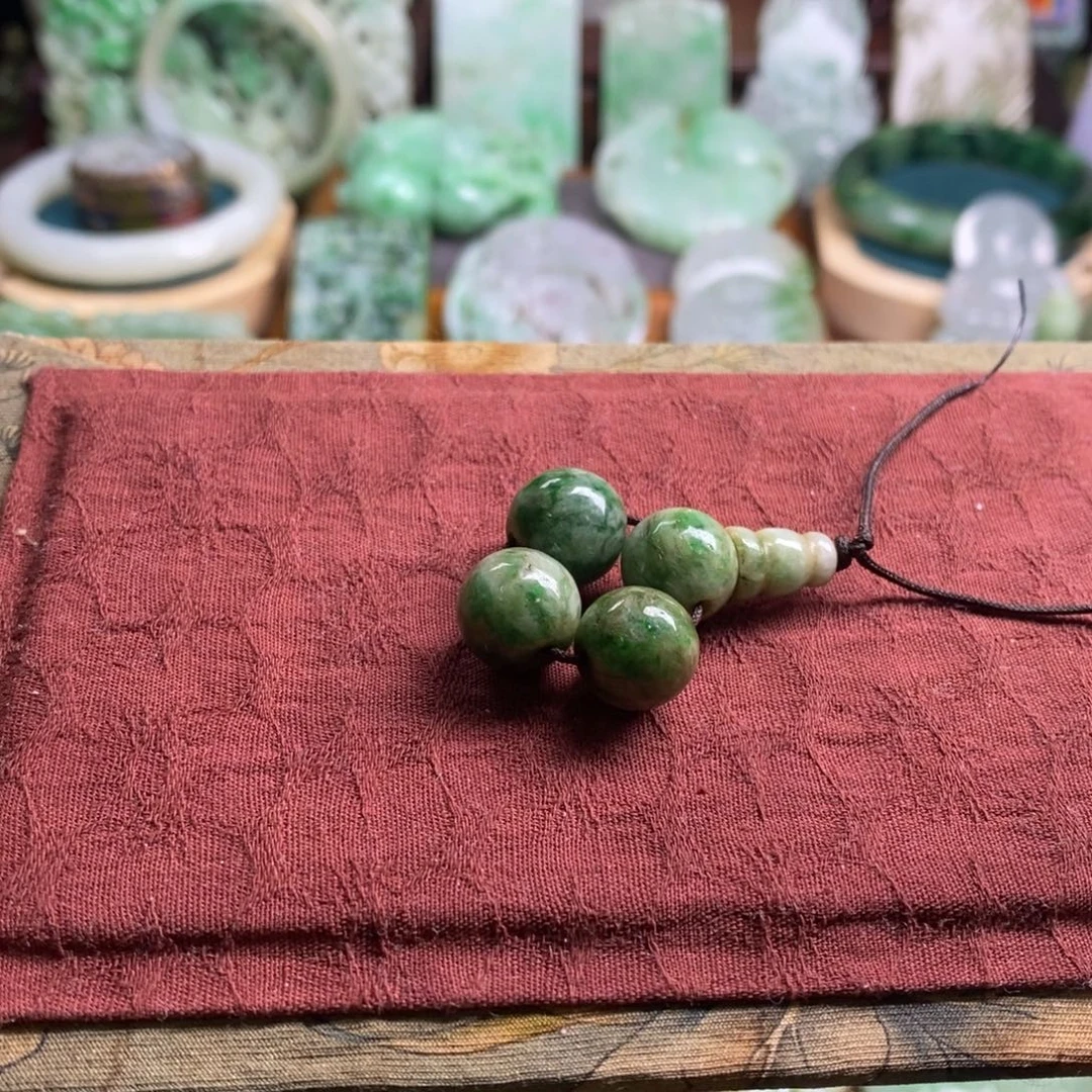 翡翠未镶嵌挂件11111111111111