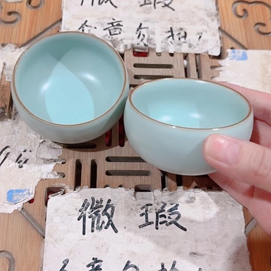 微瑕介意的勿拍，喜欢再下单，谢谢支持