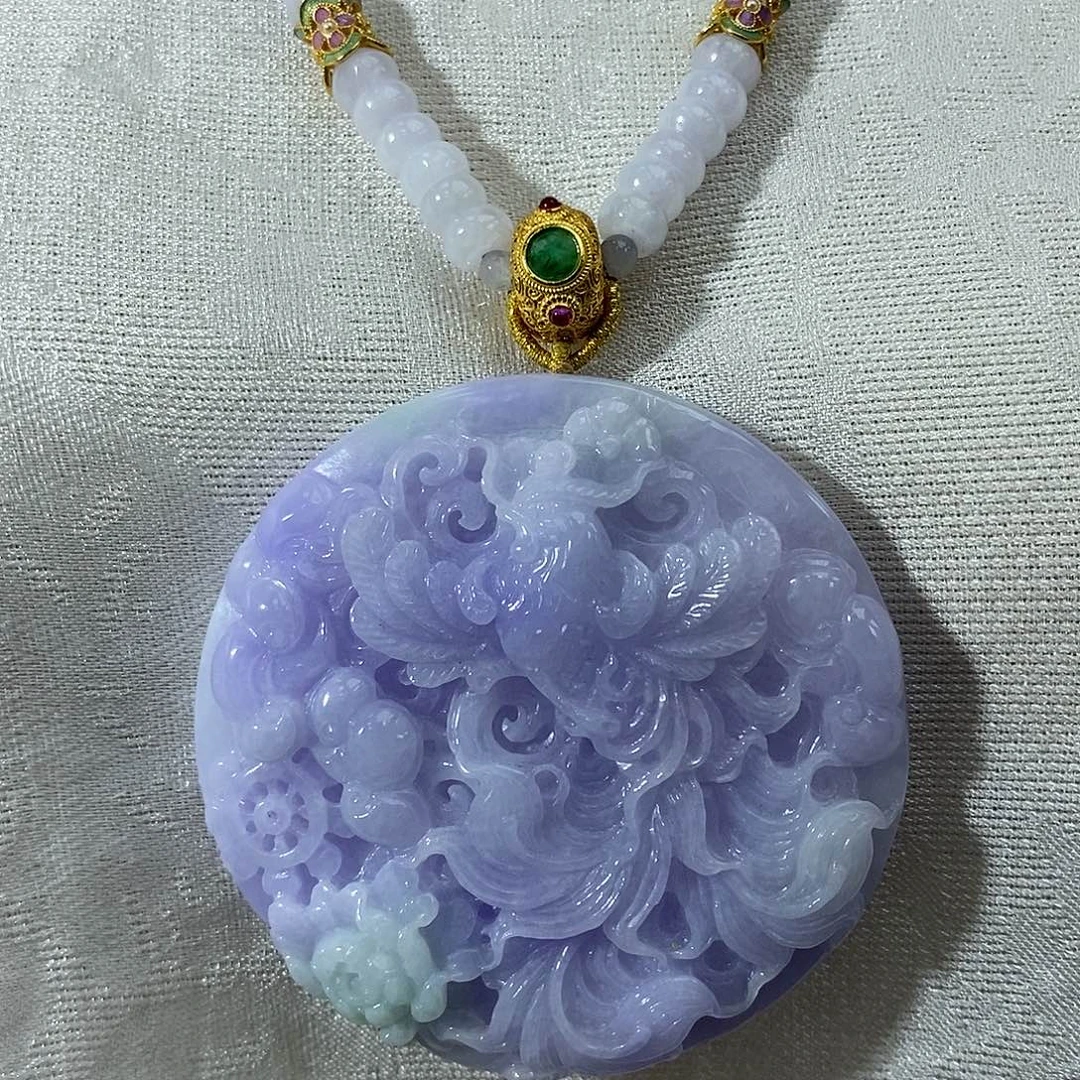 翡翠未镶嵌颈饰吊坠