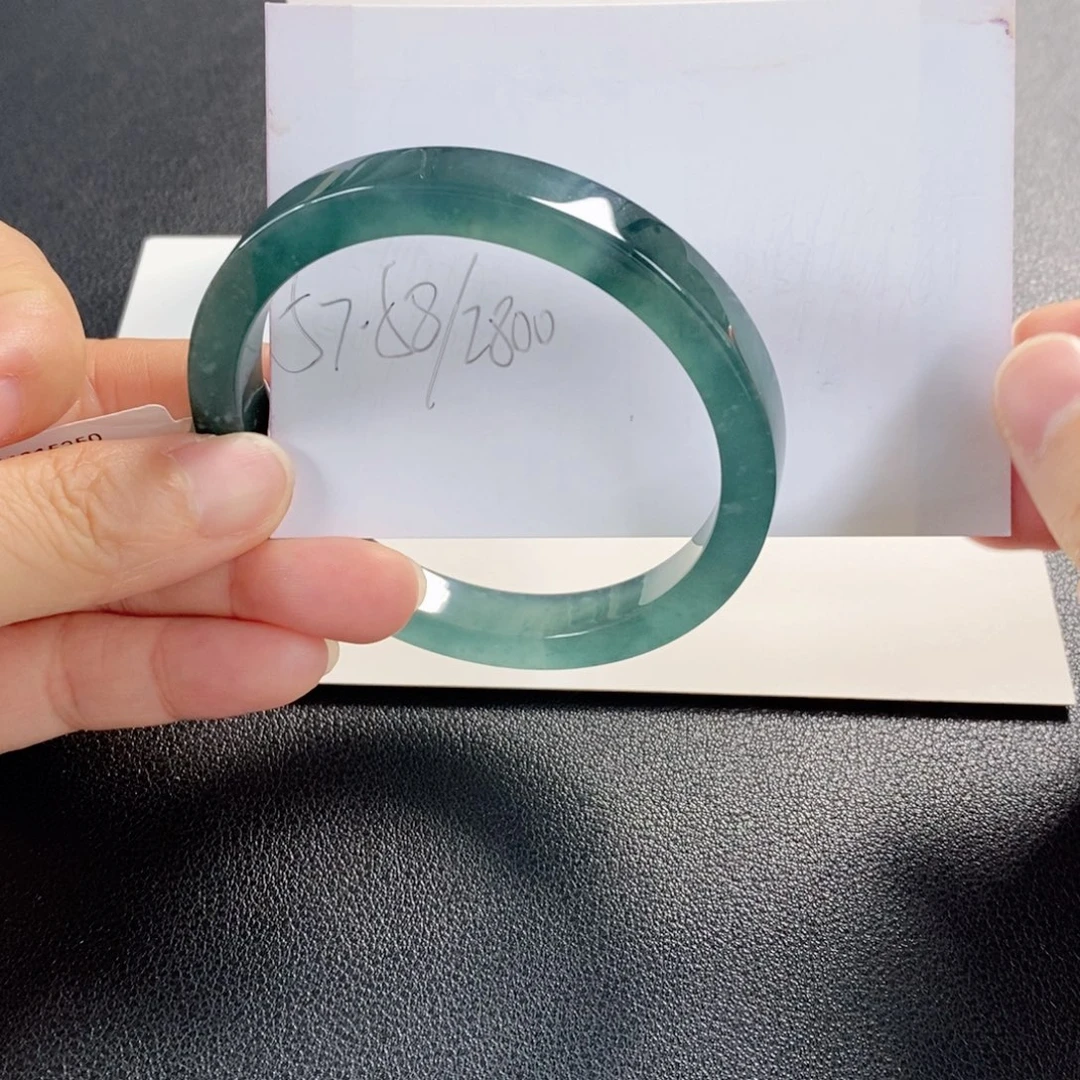 翡翠未镶嵌手镯天然翡翠