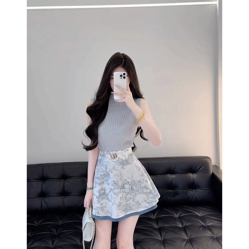 2025夏季新款韩系气质小香风坎肩半高领针织上衣高腰水墨短裙套装