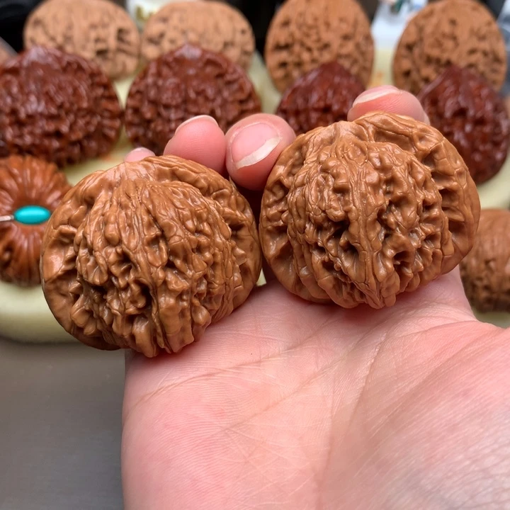 文玩核桃吊坠核桃