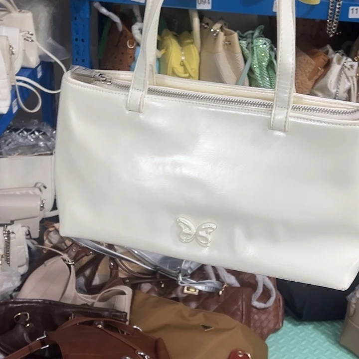 小心翼翼考虑兔兔兔子唯物主义