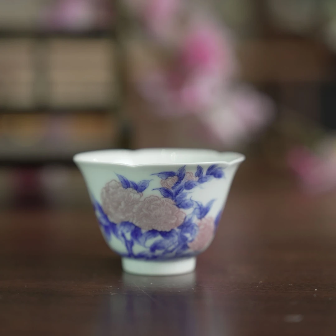 沐茗古韵 青花釉里红茶花葵口杯 60cc mmgy409