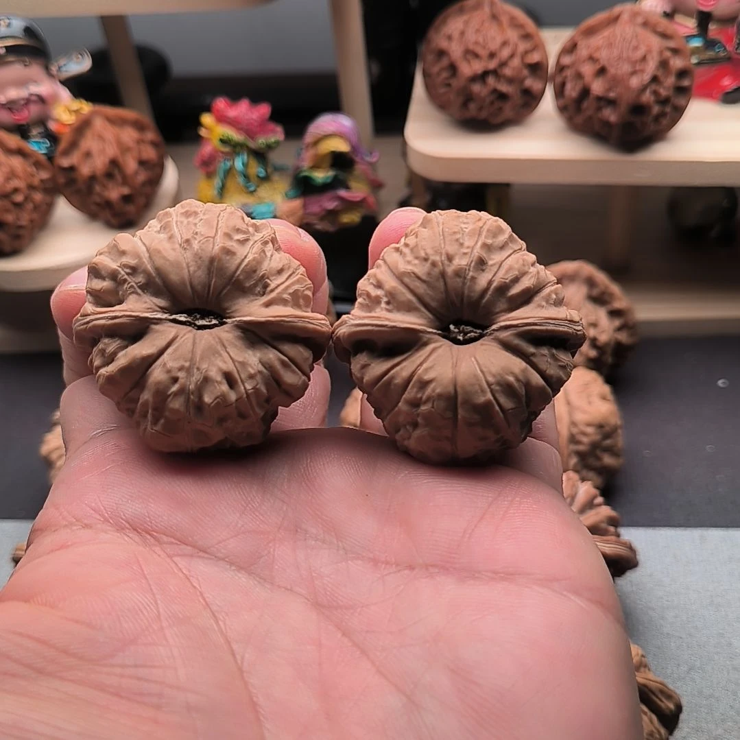 文玩核桃吊坠山地南瓜墩42尺