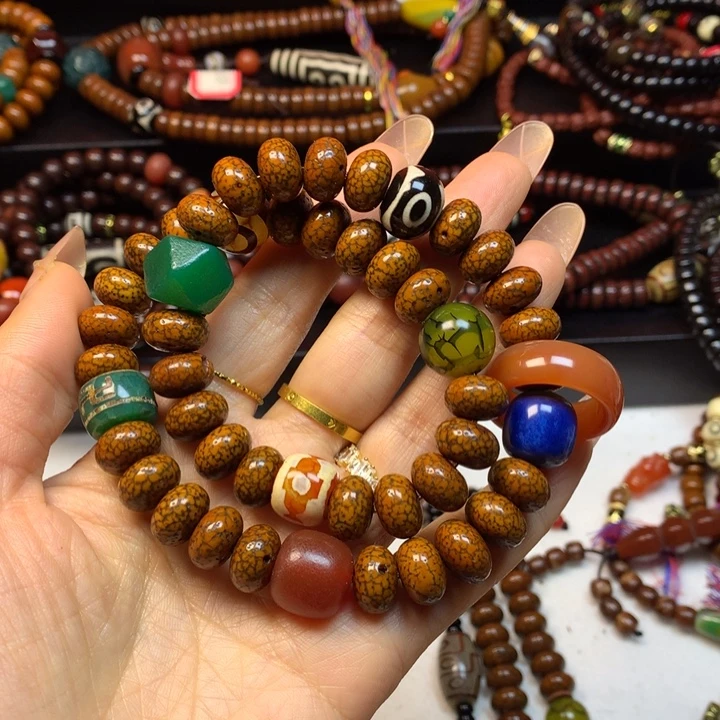 星月菩提吊坠菩提