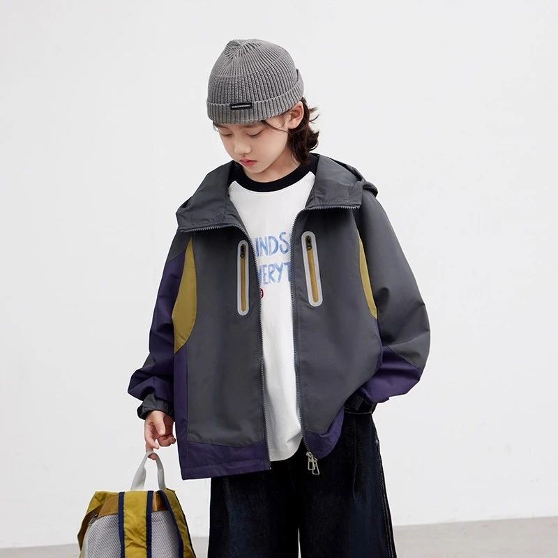 童装秋冬外套连帽防风冲锋衣2025新款韩版痞帅宝宝风衣中大童衣服