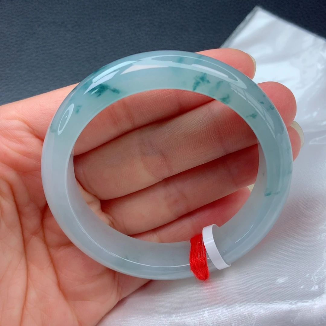 未镶嵌手镯翡翠52圈