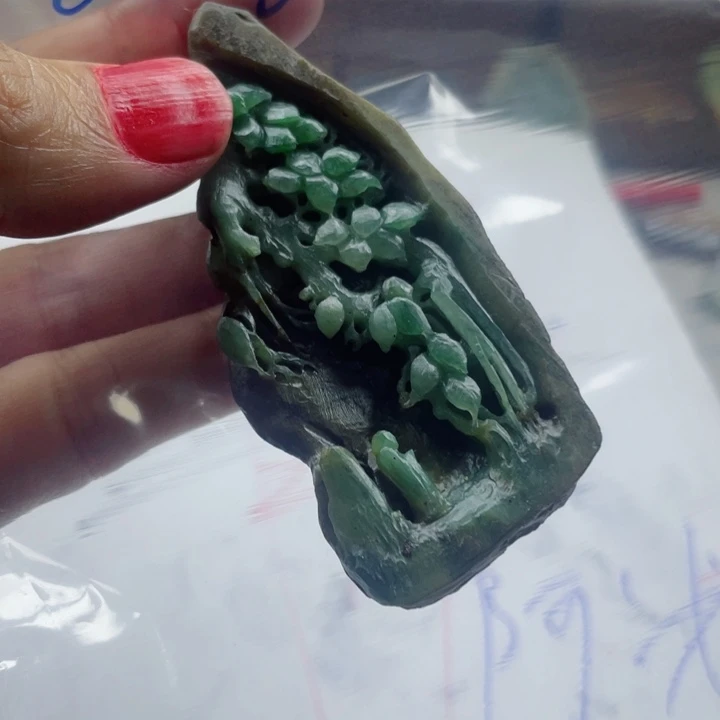 定制翡翠未镶嵌毛货