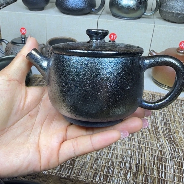 云南建水紫陶柴烧壶