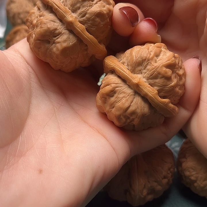 文玩核桃把件42蛤蟆头