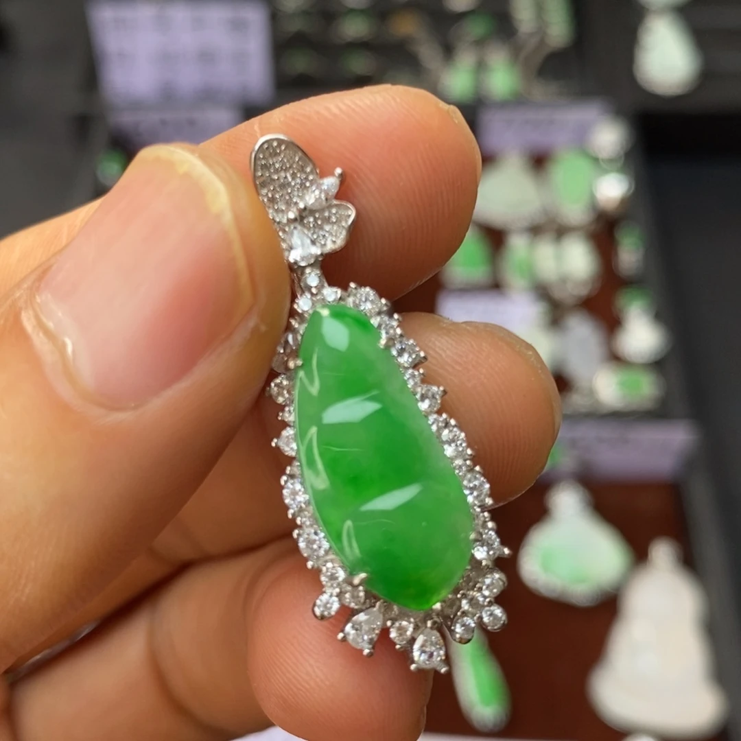 翡翠银S925镶嵌颈饰