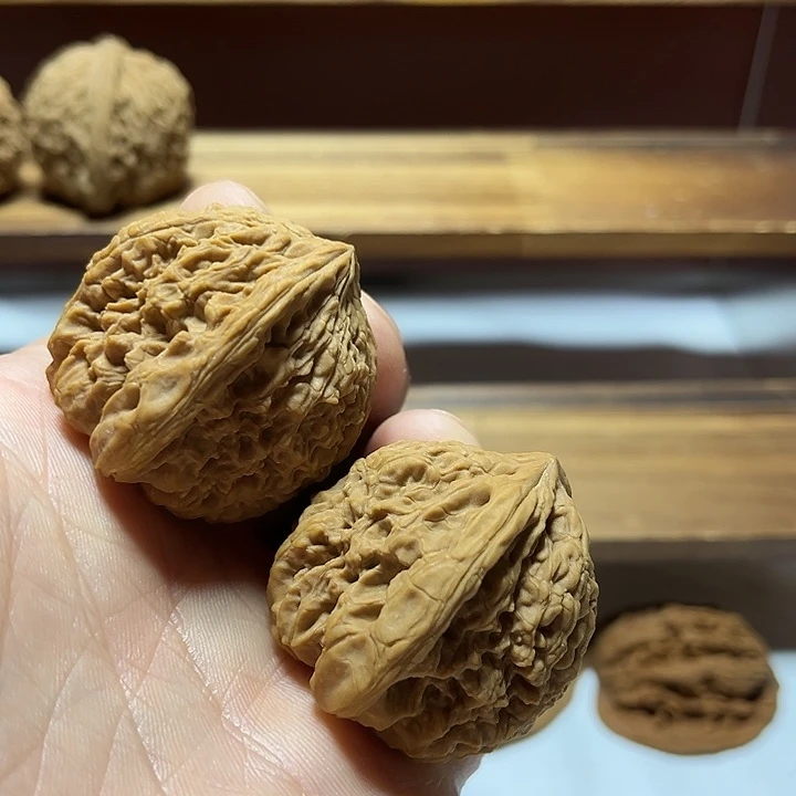 文玩核桃把件南疆