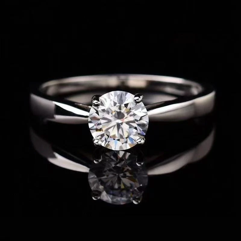 925银莫桑石银制品 【卡家四爪】订婚轻奢0.5-2克拉不掉色银戒指