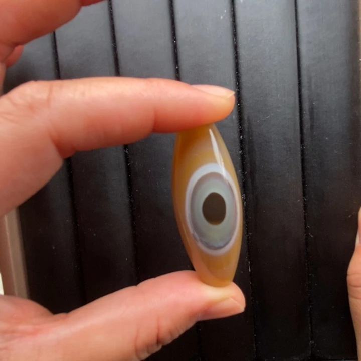 牧***生玛瑙/玉髓颈饰未镶嵌