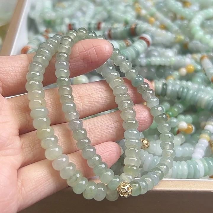 玲***6翡翠未镶嵌颈饰天然翡翠