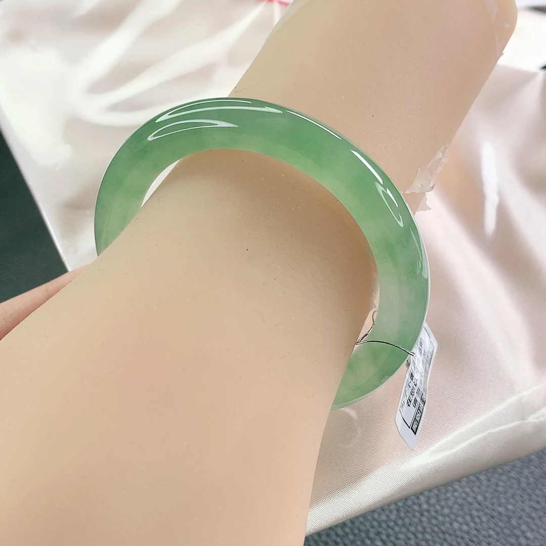 未镶嵌手镯翡翠51圈