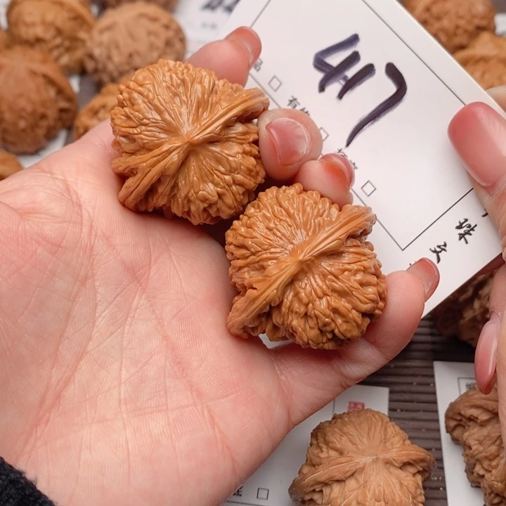 文玩核桃吊坠40楼子417