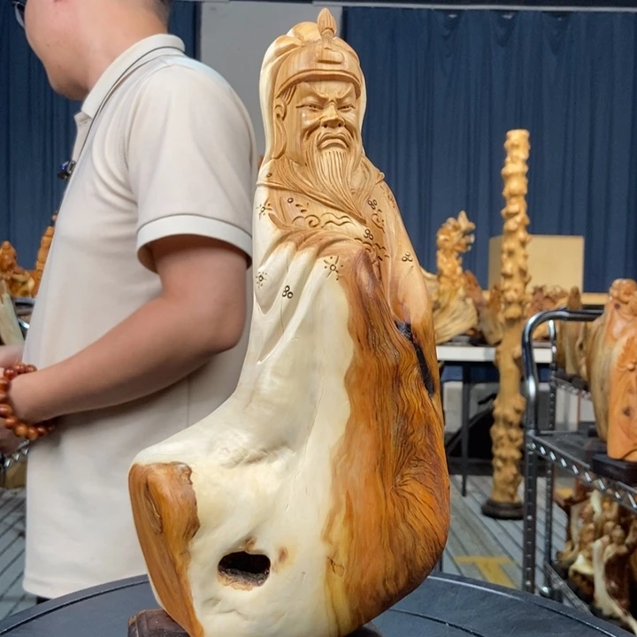 柏木（崖柏）随型摆件
