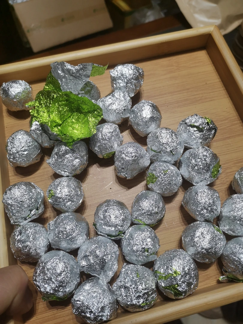 茶話-云南那丁山古树白茶龙珠-二代（云寿）