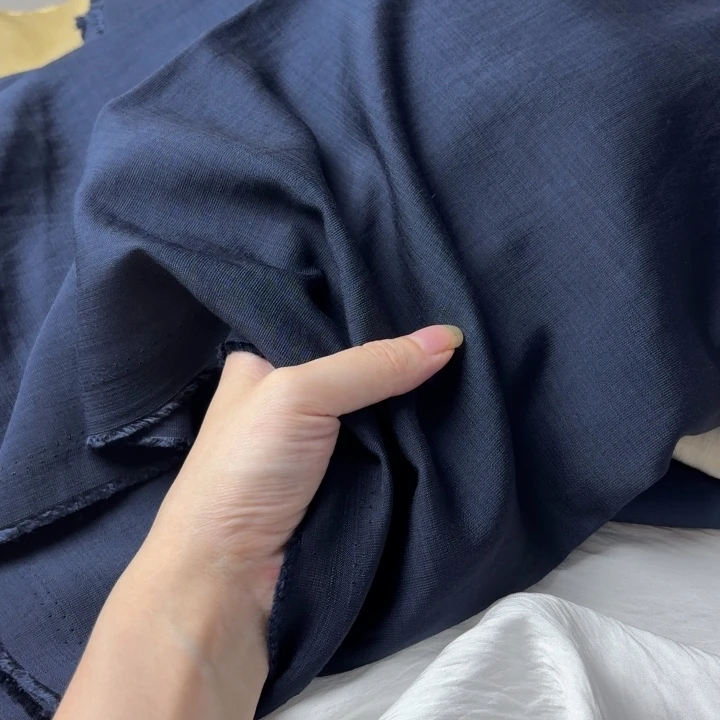 混纺棉藏青色1.5米。