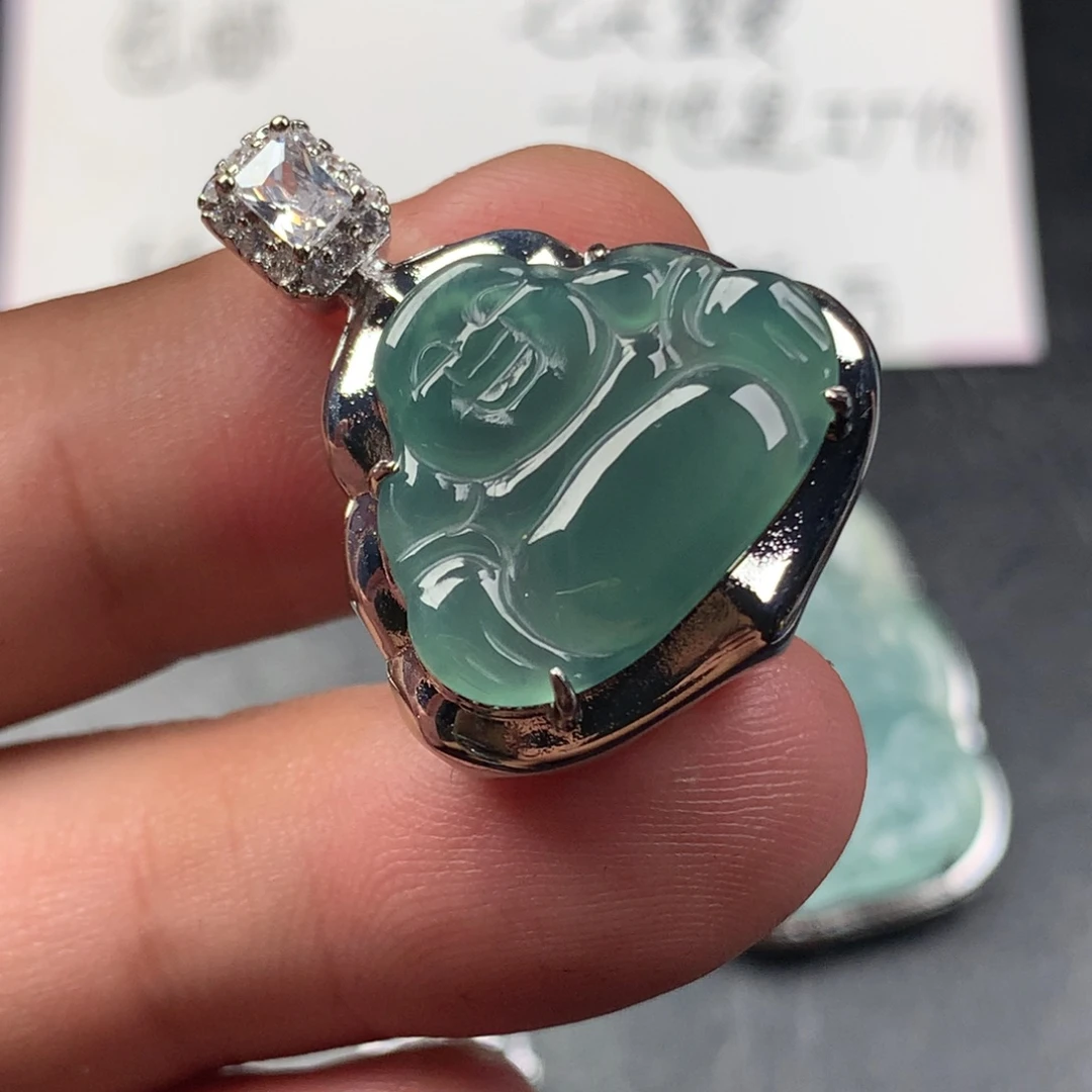 颈饰未镶嵌翡翠佛公