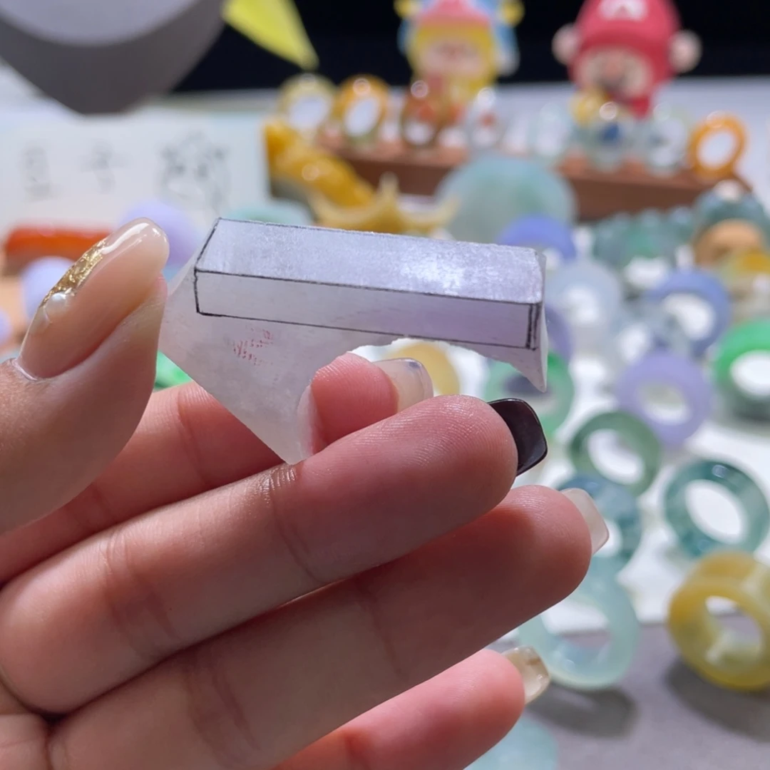 定制翡翠未镶嵌翡翠