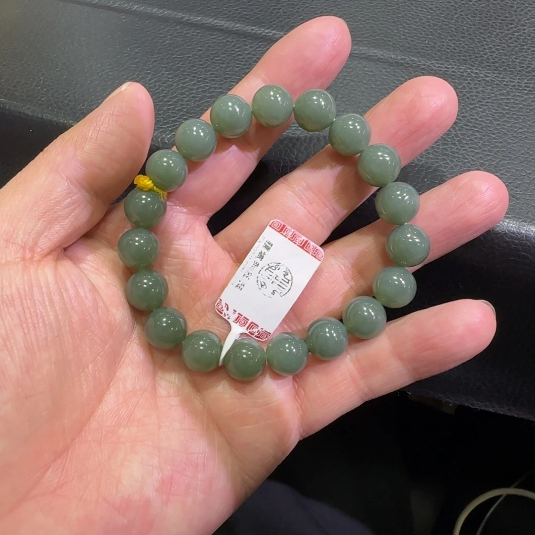和田玉未镶嵌手串