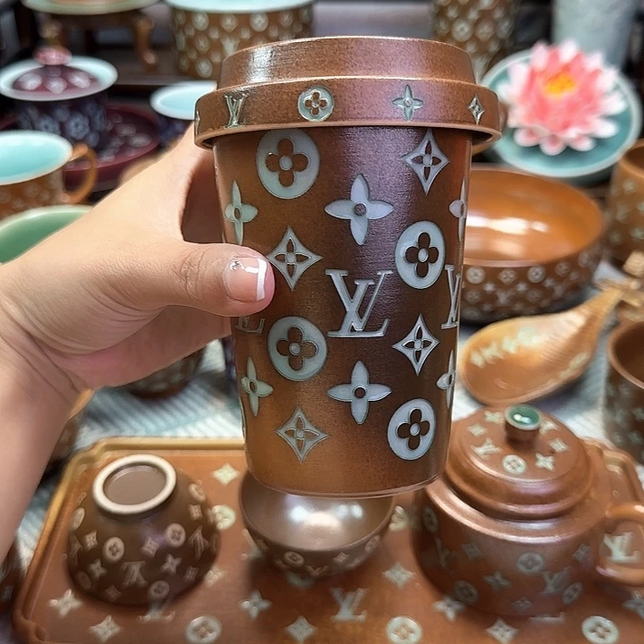 小***子龙泉青瓷手工制作工艺青瓷奶茶杯
