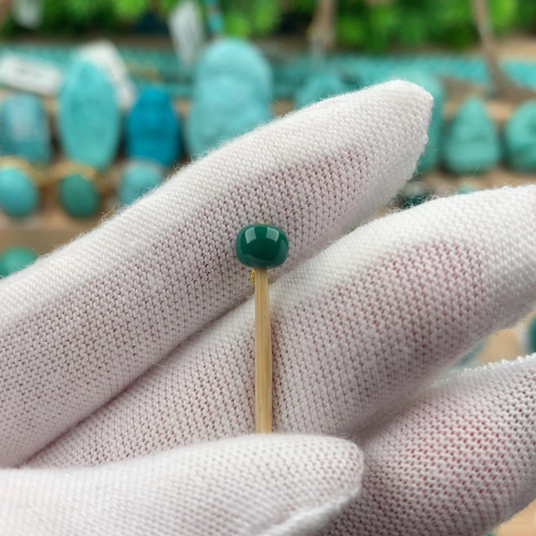 绿松石配饰未镶嵌卡5.5*4.6