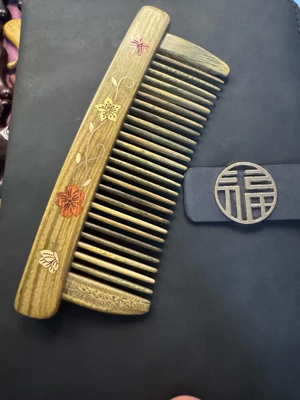 正宗绿檀手梳镶嵌雕刻双工艺细齿梳