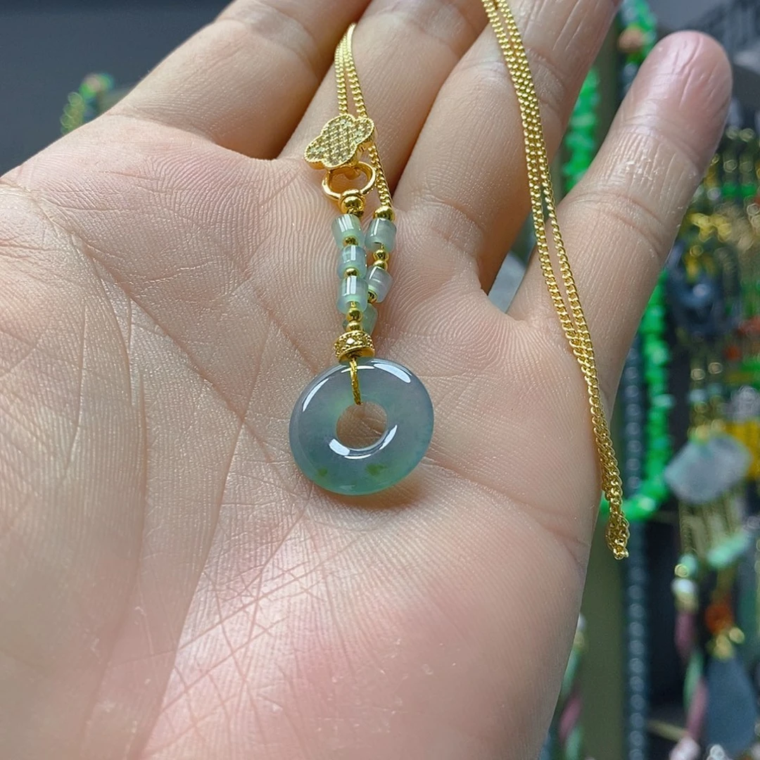 未镶嵌翡翠耳饰翡翠