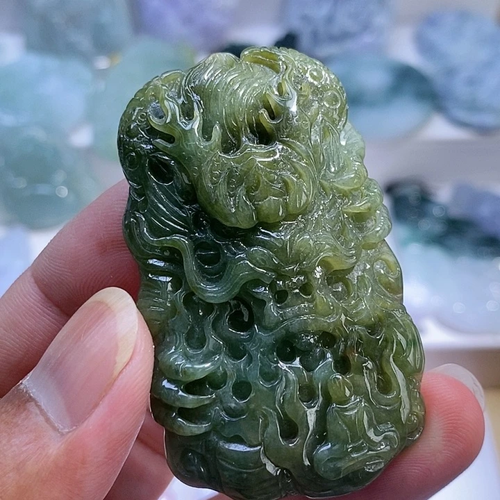 【闪购商品】翡翠未镶嵌颈饰1111111111111