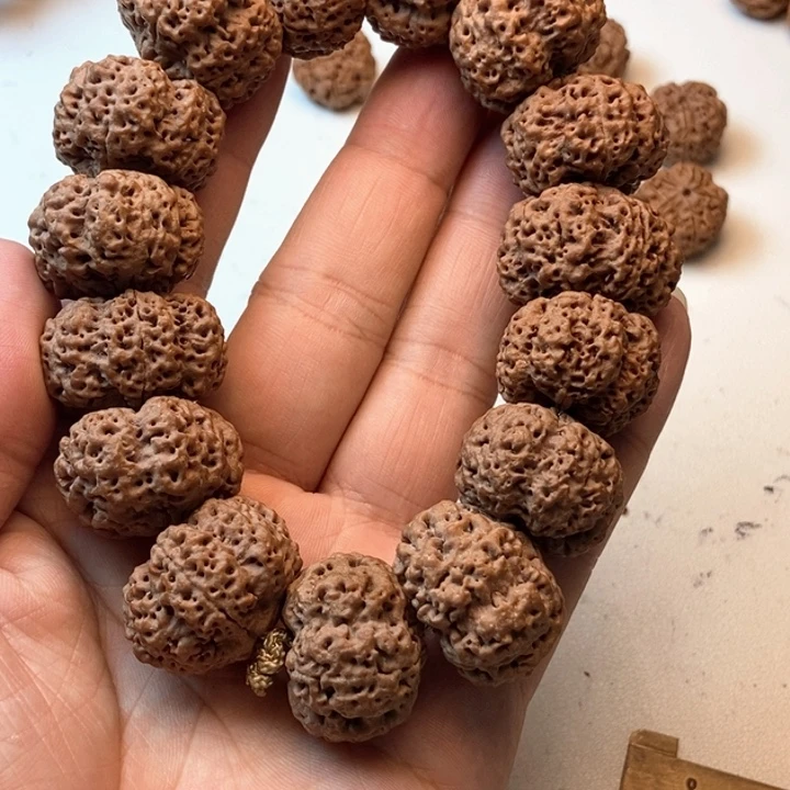 哈***哈吊坠金刚菩提5瓣26板王
