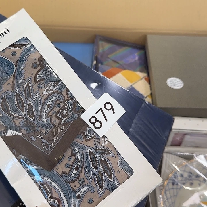 用***8中古物品默认微瑕no退no换